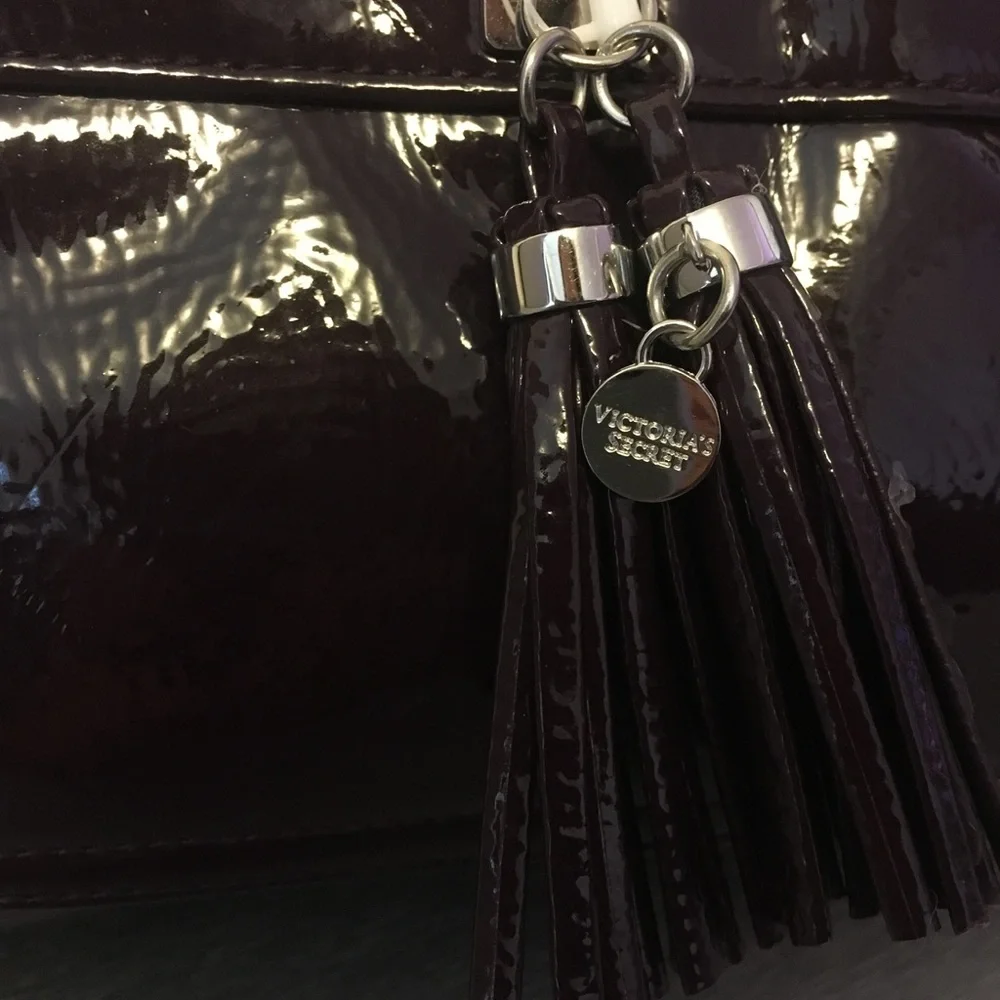 Victoria’s Secret Glossy Purple Patent Cosmetic Bag | Clutch
